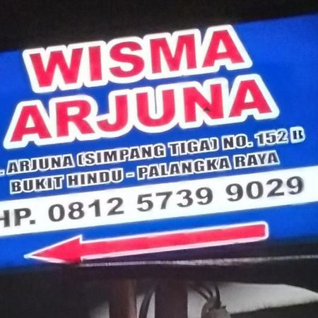 Wisma Arjuna Palangkaraya Bagian luar foto