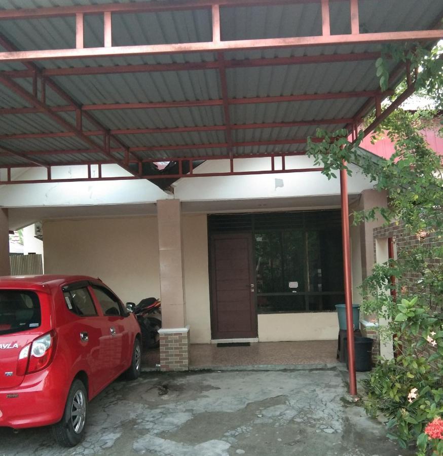 Wisma Arjuna Palangkaraya Bagian luar foto