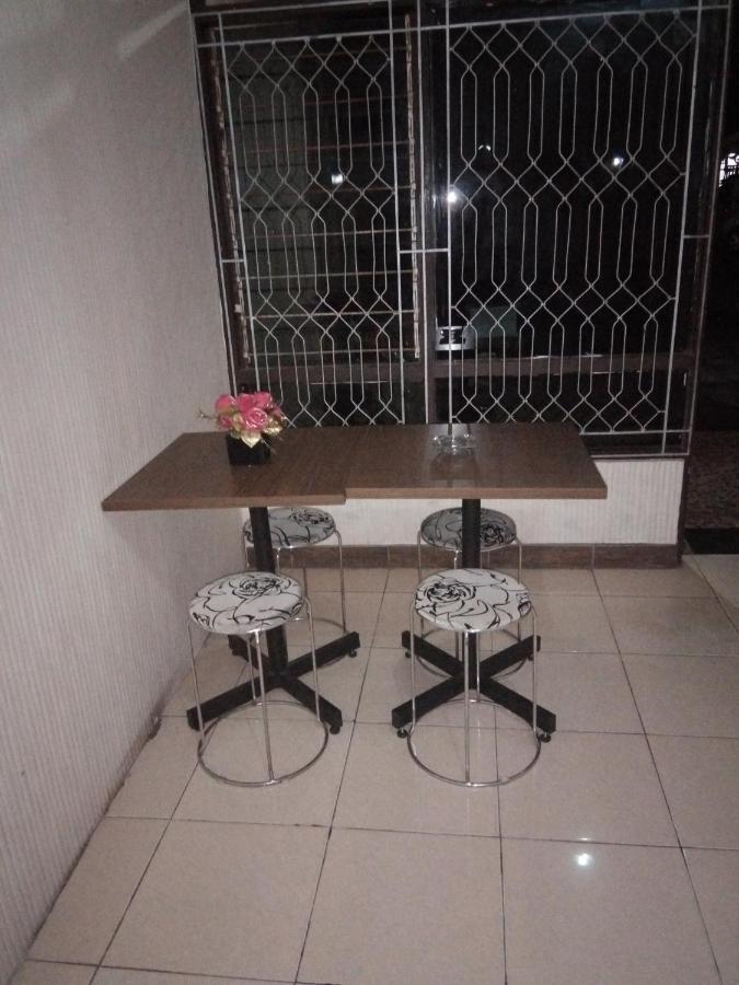Wisma Arjuna Palangkaraya Bagian luar foto